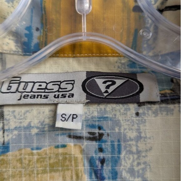 Vintage Guess 100% cotton short sleeve abstract print patchwork shirt - Picture 4 of 7